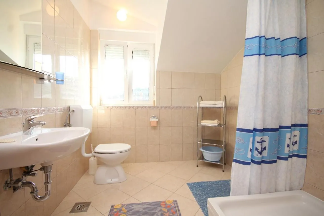 Apartment Kukljica 8478A Croatia